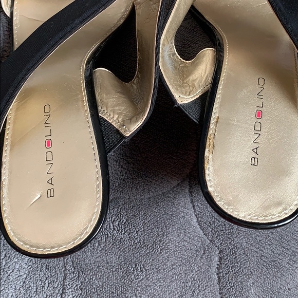 Bandolino patten leather heel wedges, white strap - Picture 7 of 7